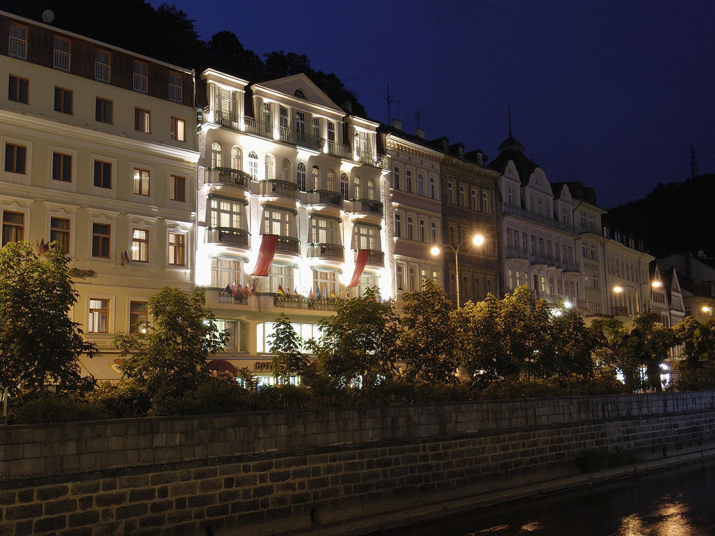 Ea Hotel Jessenius Карлови Вари Екстериор снимка